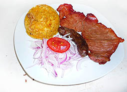 Cecina con Tacacho